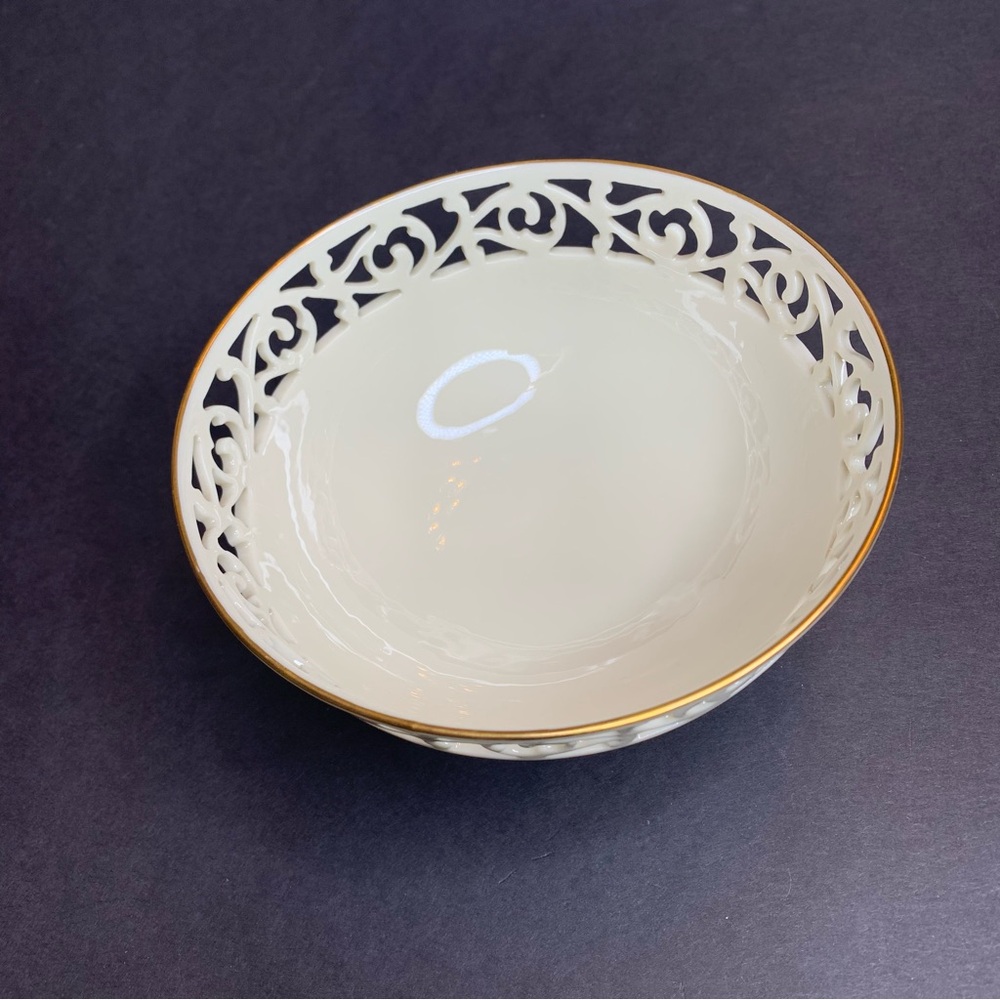 Vintage Lenox Tracery Collection Pierced Round Bowl - Picture 3 of 4